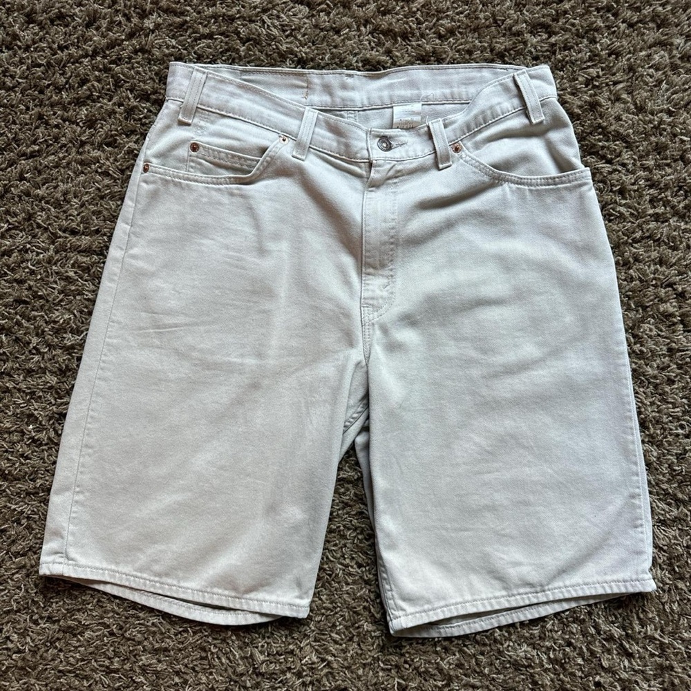 Men’s Vintage Levi’s 560 Loose Fit Shorts